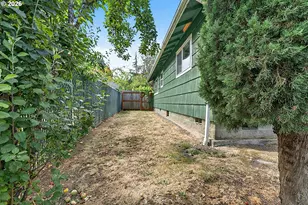 269 S 69th Pl, Springfield, OR 97478 - Photo 35