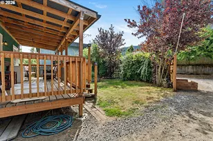 269 S 69th Pl, Springfield, OR 97478 - Photo 5