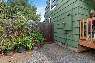 269 S 69th Pl, Springfield, OR 97478 - Photo 39