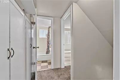 269 S 69th Pl, Springfield, OR 97478 - Photo 25