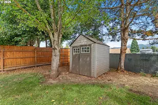 269 S 69th Pl, Springfield, OR 97478 - Photo 37