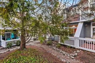 12210 SW Meader Way, Beaverton, OR 97008 - Photo 37