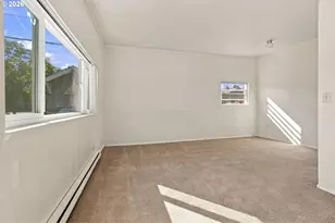 736 5th St, Springfield, OR 97477 - Photo 3