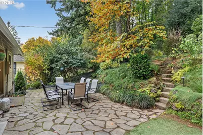 1517 SW Highland Pkwy, Portland, OR 97221 - Photo 33