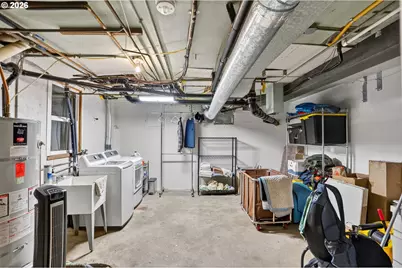 1517 SW Highland Pkwy, Portland, OR 97221 - Photo 31