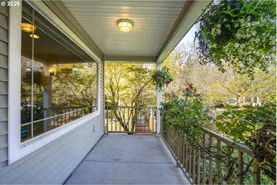 3810 SE Bybee Blvd, Portland, OR 97202 - Photo 3