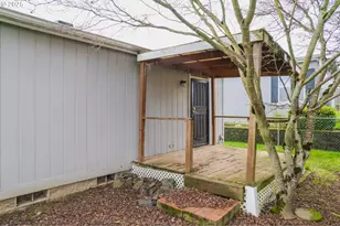 3396 Lake Vanessa Cir NW, Salem, OR 97304 - Photo 29