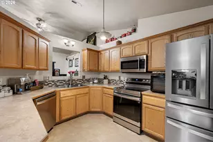 24891 Kingpin Loop, Veneta, OR 97487 - Photo 15