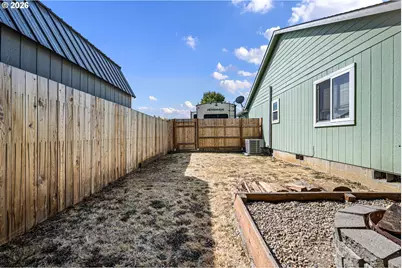 24891 Kingpin Loop, Veneta, OR 97487 - Photo 37