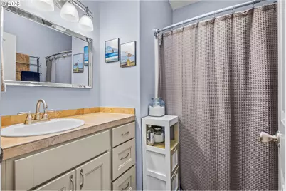 4705 Canyon Ct, Salem, OR 97305 - Photo 13