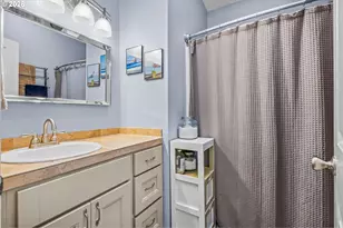 4705 Canyon Ct, Salem, OR 97305 - Photo 13