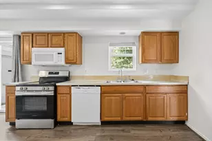 6845 SE 47th Ave, Portland, OR 97206 - Photo 9