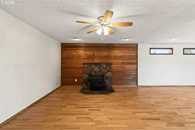 4512 Raintree Ct NE, Salem, OR 97305 - Photo 15
