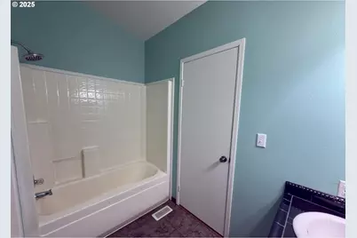 98045 Olsen Ln #6, Brookings, OR 97415 - Photo 17