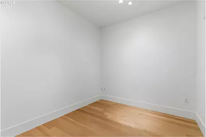 1001 NW Lovejoy St #213, Portland, OR 97209 - Photo 41
