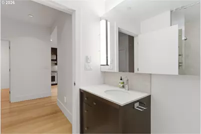 1001 NW Lovejoy St #213, Portland, OR 97209 - Photo 37
