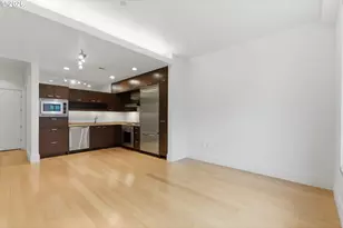 1001 NW Lovejoy St, Portland, OR 97209 - Photo 23