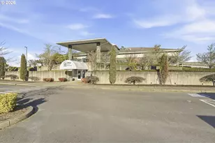 2863 Olympic St, Woodburn, OR 97071 - Photo 39