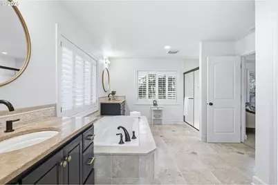 2863 Olympic St, Woodburn, OR 97071 - Photo 19