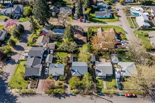 9023 SE Ankeny St, Portland, OR 97216 - Photo 45