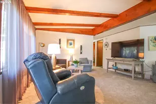 1601 Rhododendron Dr, Florence, OR 97439 - Photo 7