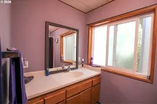 1601 Rhododendron Dr, Florence, OR 97439 - Photo 29
