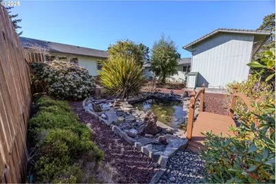 87830 Terrace View Dr, Florence, OR 97439 - Photo 39