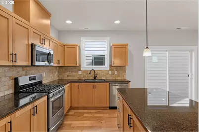 14902 NW Shackelford Rd, Portland, OR 97229 - Photo 9