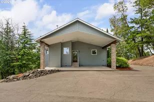 322 Monta Vista Ln, Roseburg, OR 97471 - Photo 9