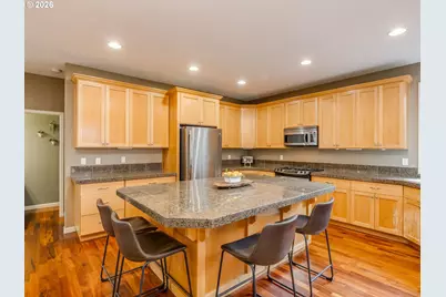 780 E Kenmore St, Gladstone, OR 97027 - Photo 17