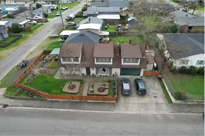 212 Park St, Riddle, OR 97469 - Photo 29