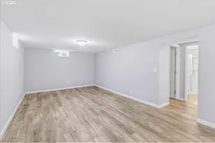 7910 N McKenna Ave, Portland, OR 97203 - Photo 19