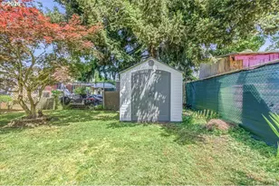7910 N McKenna Ave, Portland, OR 97203 - Photo 31
