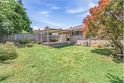 7910 N McKenna Ave, Portland, OR 97203 - Photo 33
