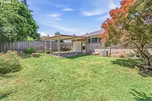 7910 N McKenna Ave, Portland, OR 97203 - Photo 33