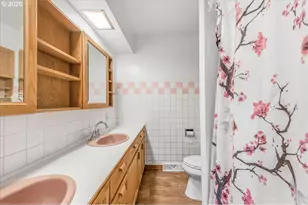 7910 N McKenna Ave, Portland, OR 97203 - Photo 17