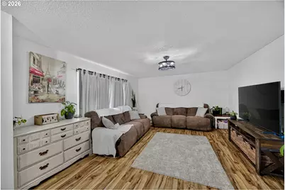78 N Vernon St, Coquille, OR 97423 - Photo 9