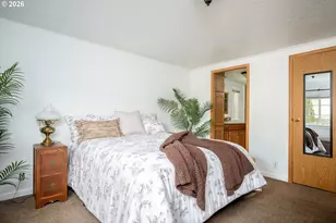 863 SW Liberty Bell Dr, Beaverton, OR 97006 - Photo 19