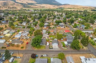 701 Z Ave, La Grande, OR 97850 - Photo 9