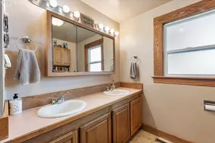 701 Z Ave, La Grande, OR 97850 - Photo 23