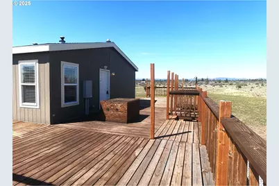 10500 SW Graham Rd, Culver, OR 97734 - Photo 9
