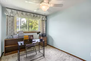 16615 NE Halsey St, Portland, OR 97230 - Photo 19