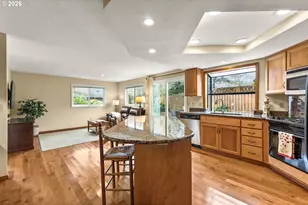 12515 SW Peachvale St, Portland, OR 97224 - Photo 13