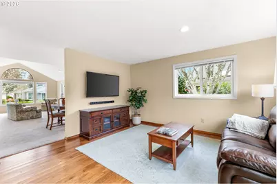 12515 SW Peachvale St, Portland, OR 97224 - Photo 15