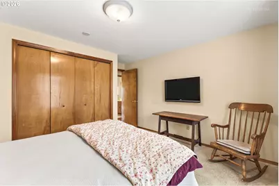 12515 SW Peachvale St, Portland, OR 97224 - Photo 23