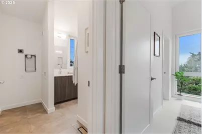 5484 SE Boise St #8, Portland, OR 97206 - Photo 23