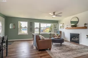 54 NW Rose St, Winston, OR 97496 - Photo 21