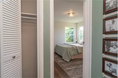 54 NW Rose St, Winston, OR 97496 - Photo 23