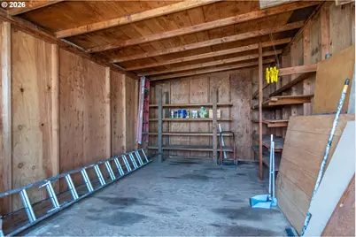 54 NW Rose St, Winston, OR 97496 - Photo 47