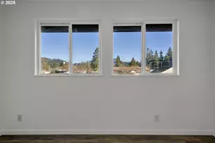 76330 Rainbow St, Oakridge, OR 97463 - Photo 25